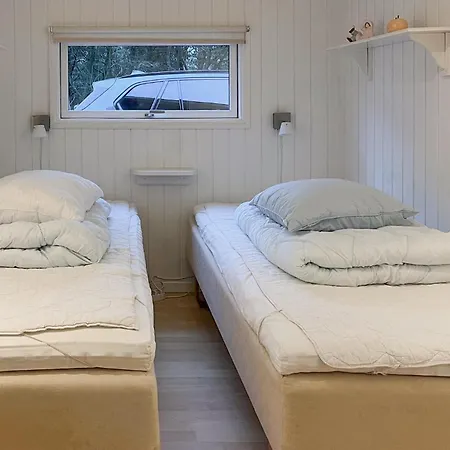 Beautiful In With Kitchen Holiday home *