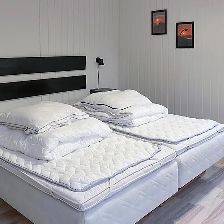 Beautiful In With Kitchen Blavand
